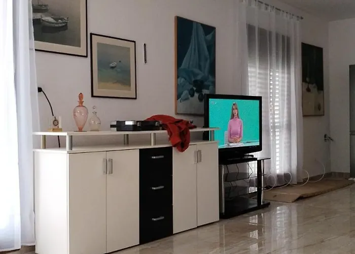 Apartment Lux