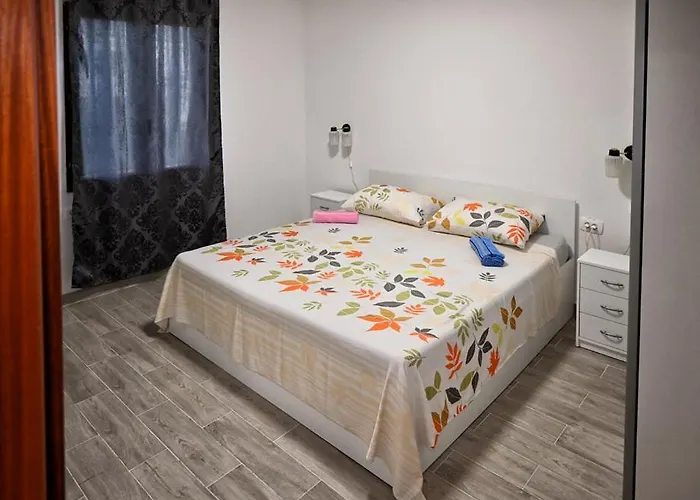 Apartament Lux *